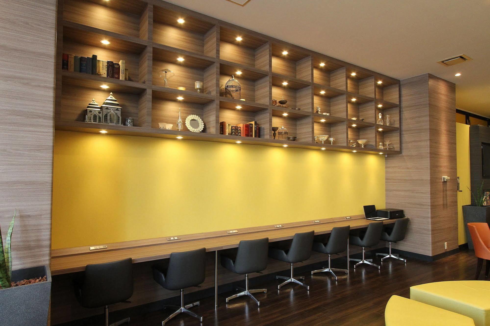 Smile Hotel Tokyo Nihonbashi Екстер'єр фото